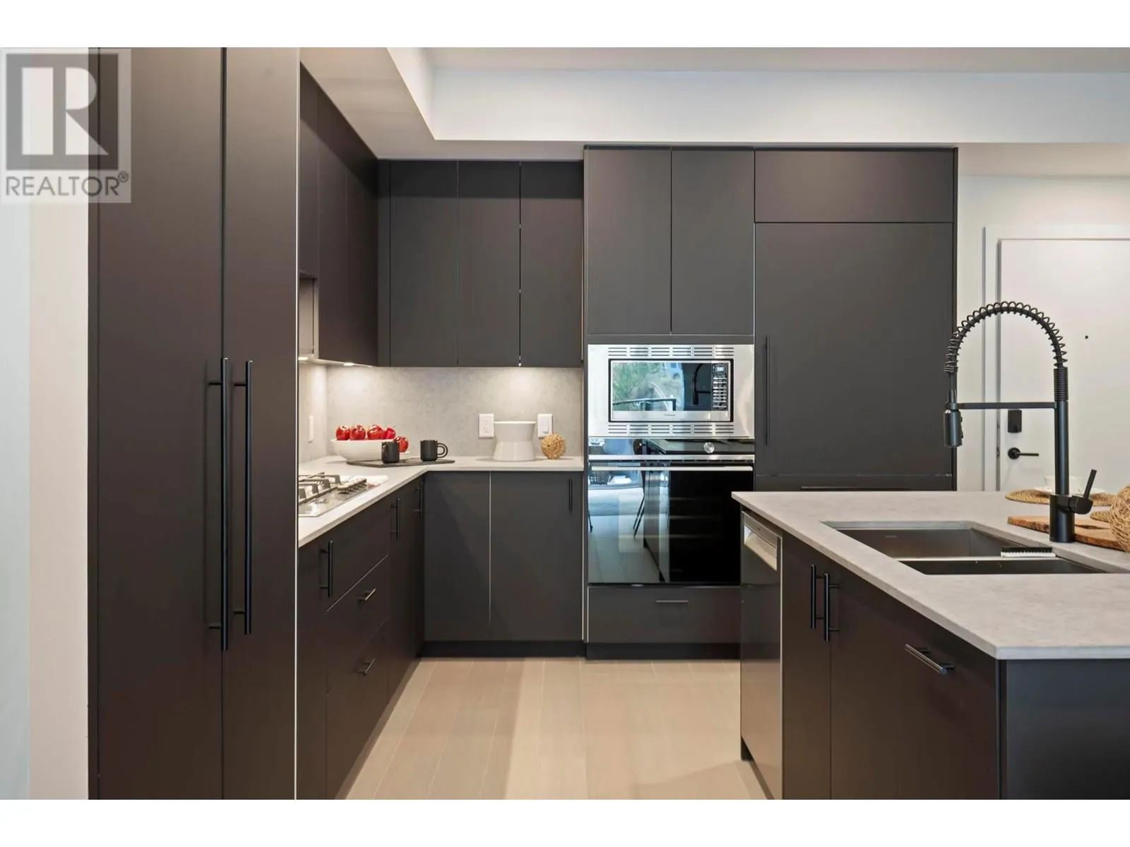 9652 Benchland Drive Unit# 202