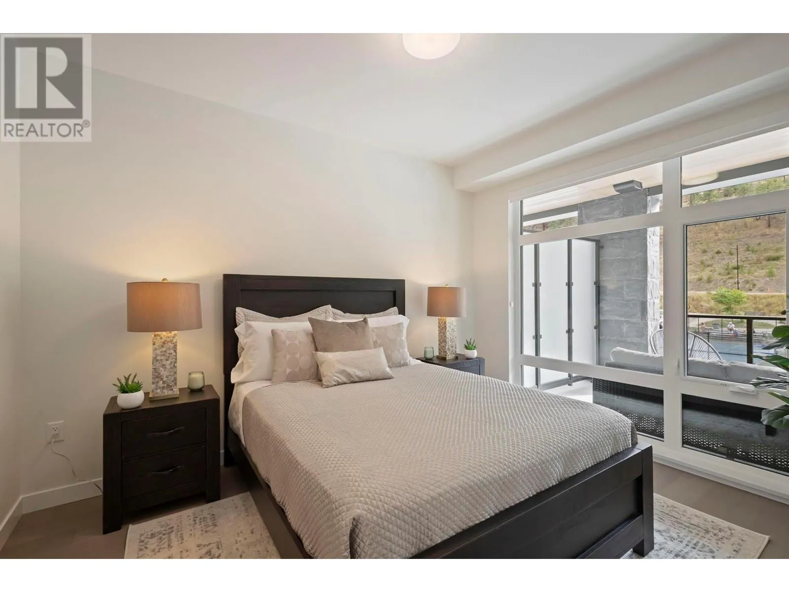 9652 Benchland Drive Unit# 202