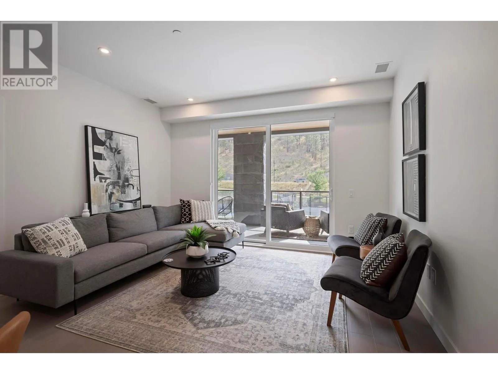 9652 Benchland Drive Unit# 202