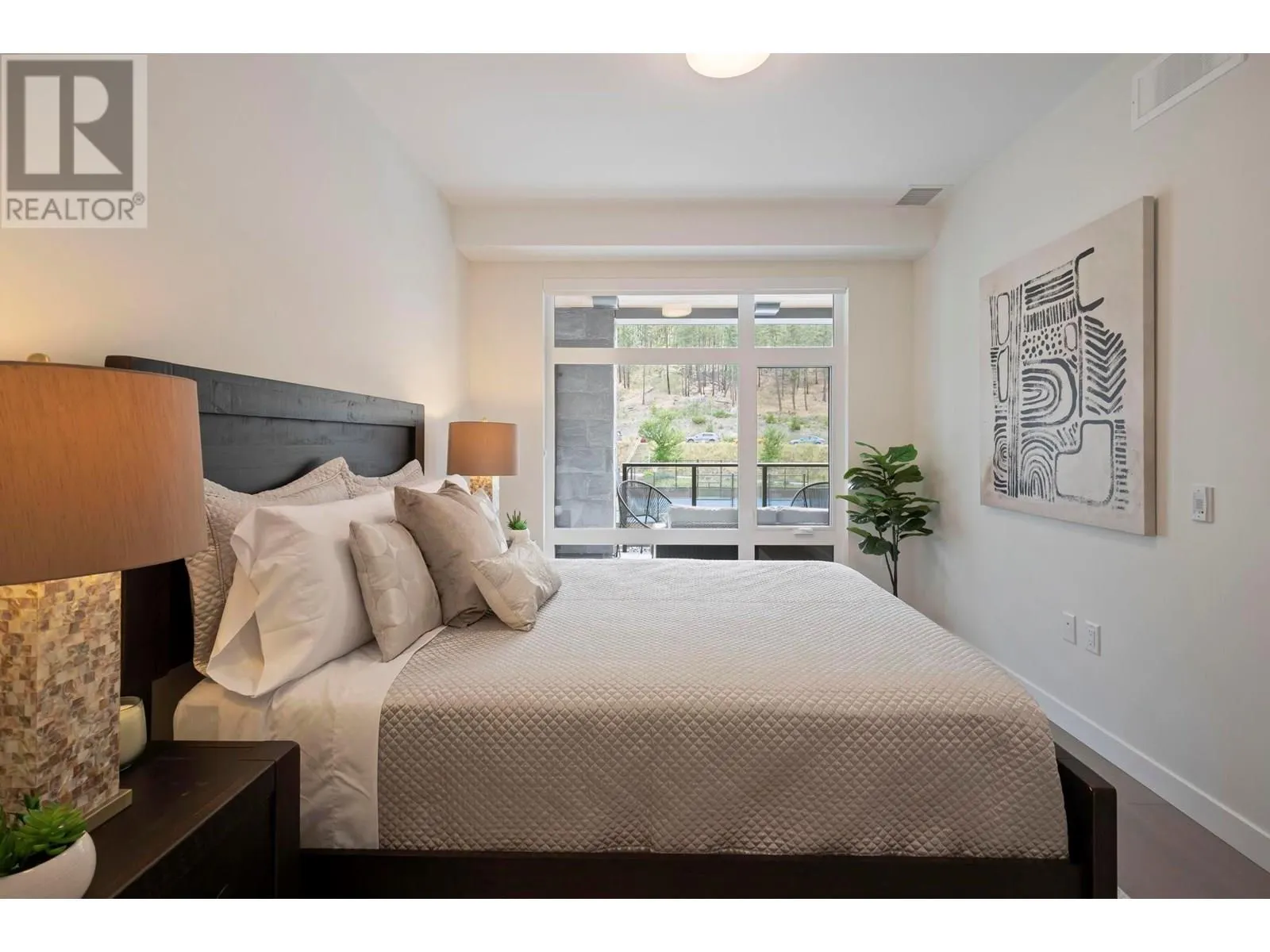 9652 Benchland Drive Unit# 202