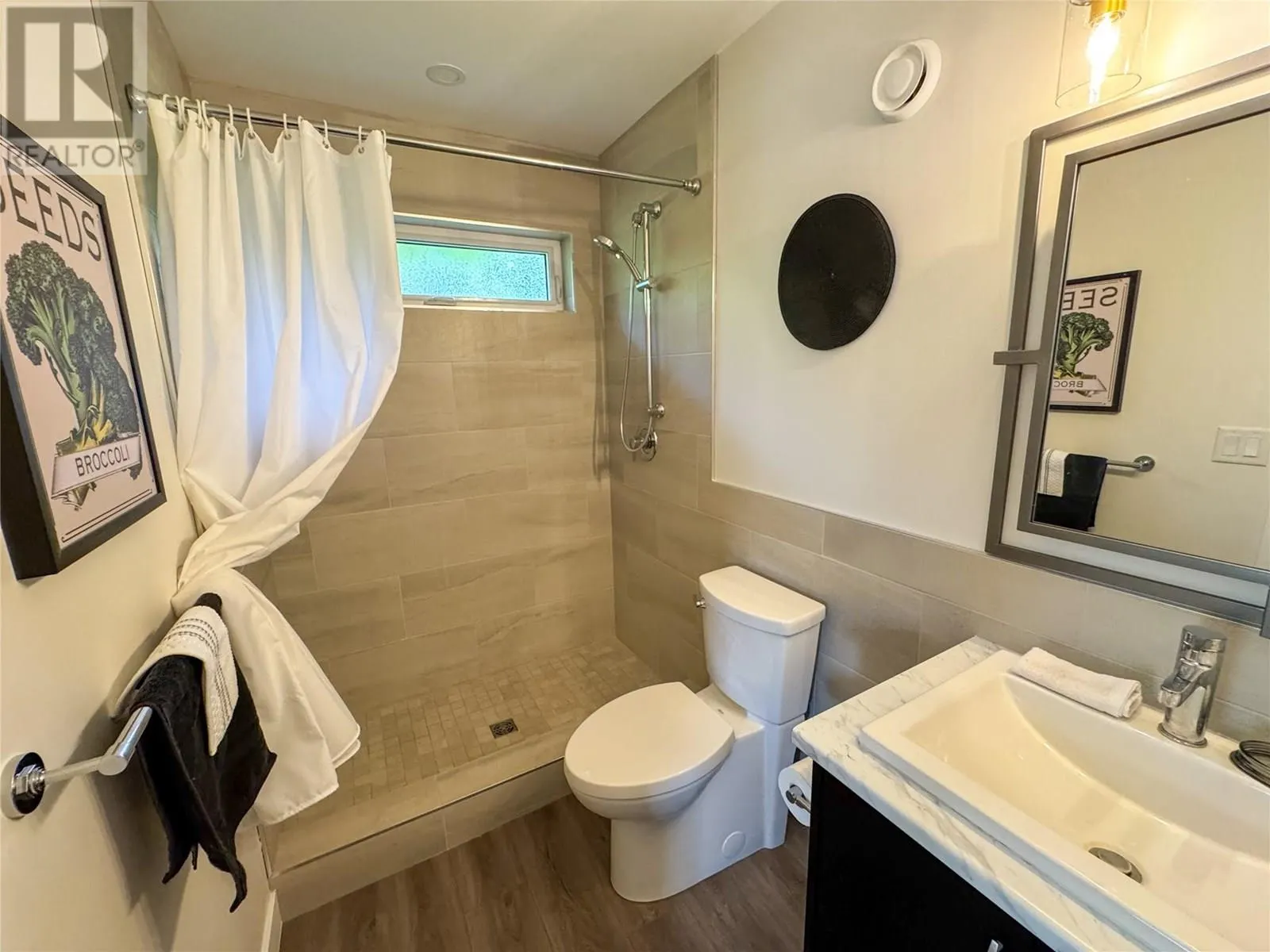 6654 Bellevue Drive