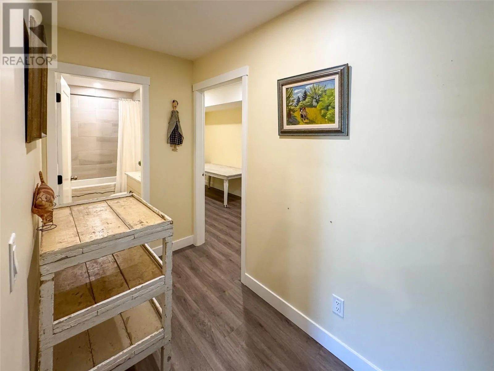 6654 Bellevue Drive