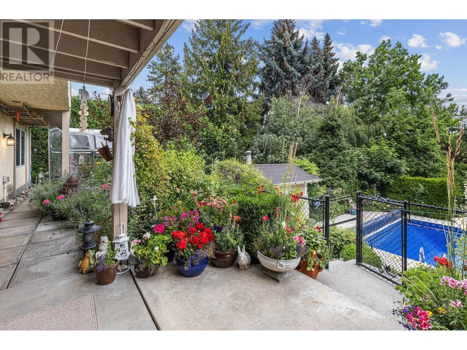 13 Alameda Court