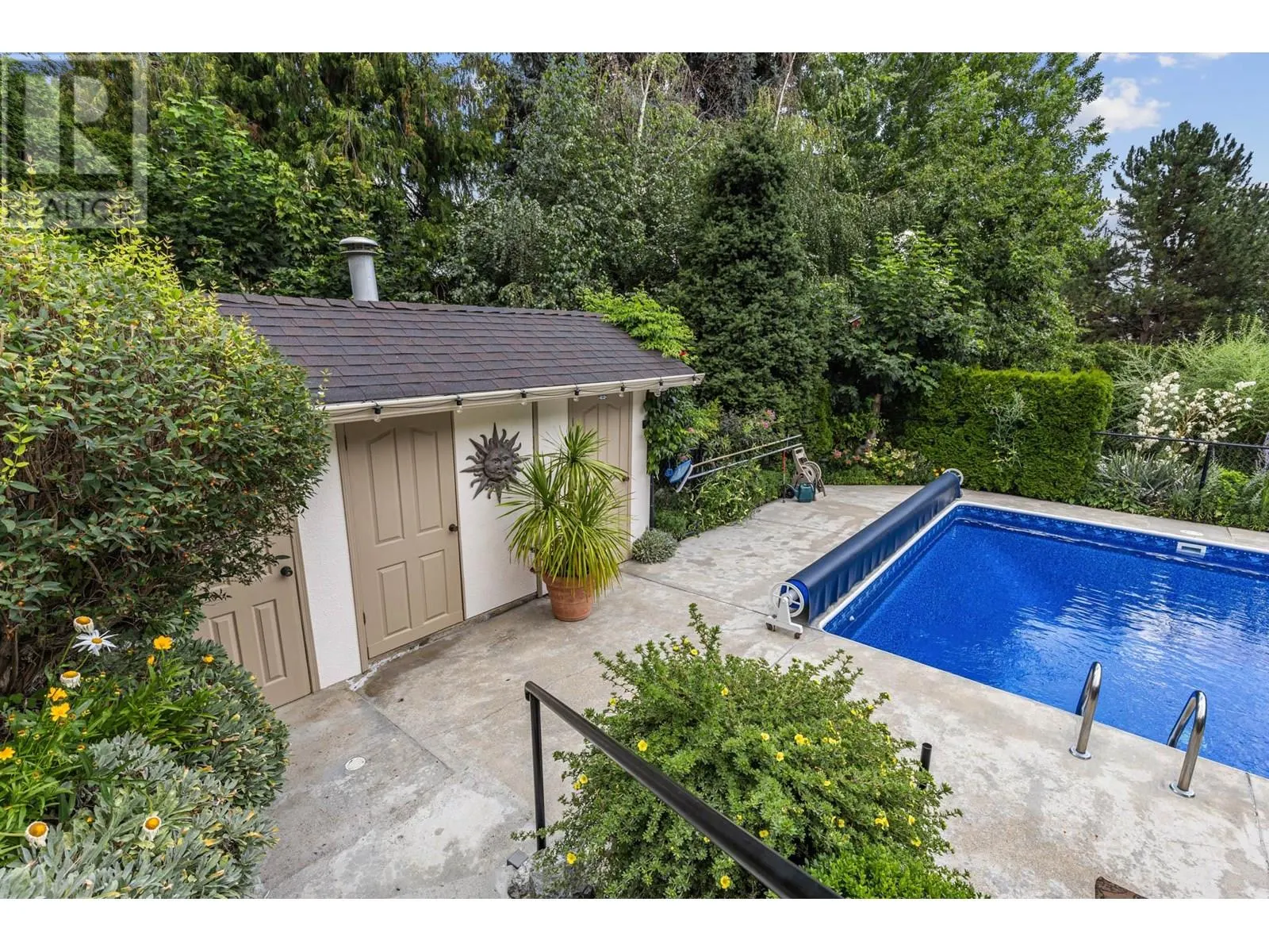 13 Alameda Court