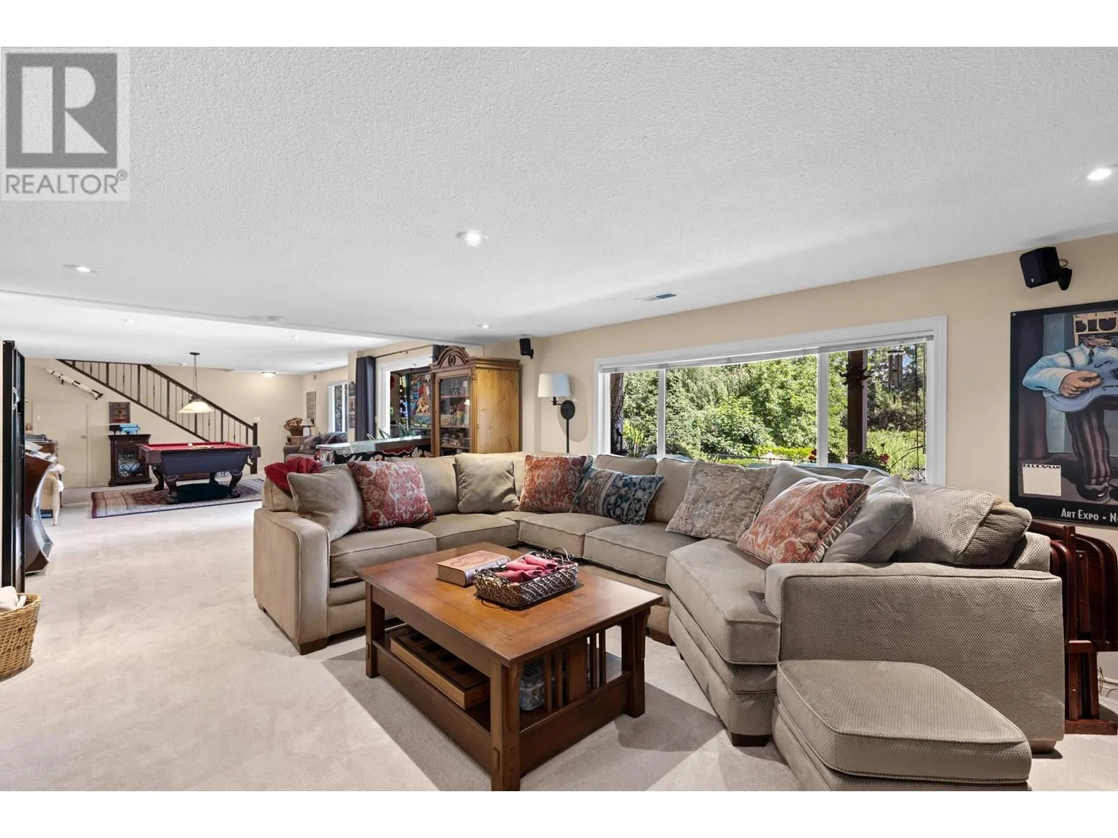 13 Alameda Court