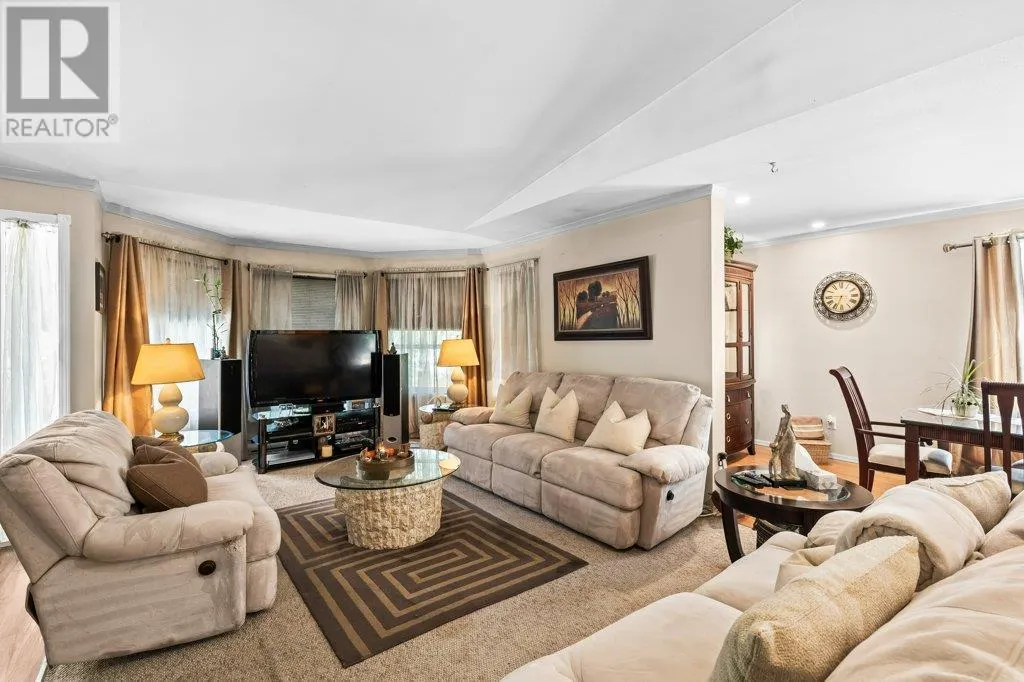 10724 Pinecrest Road