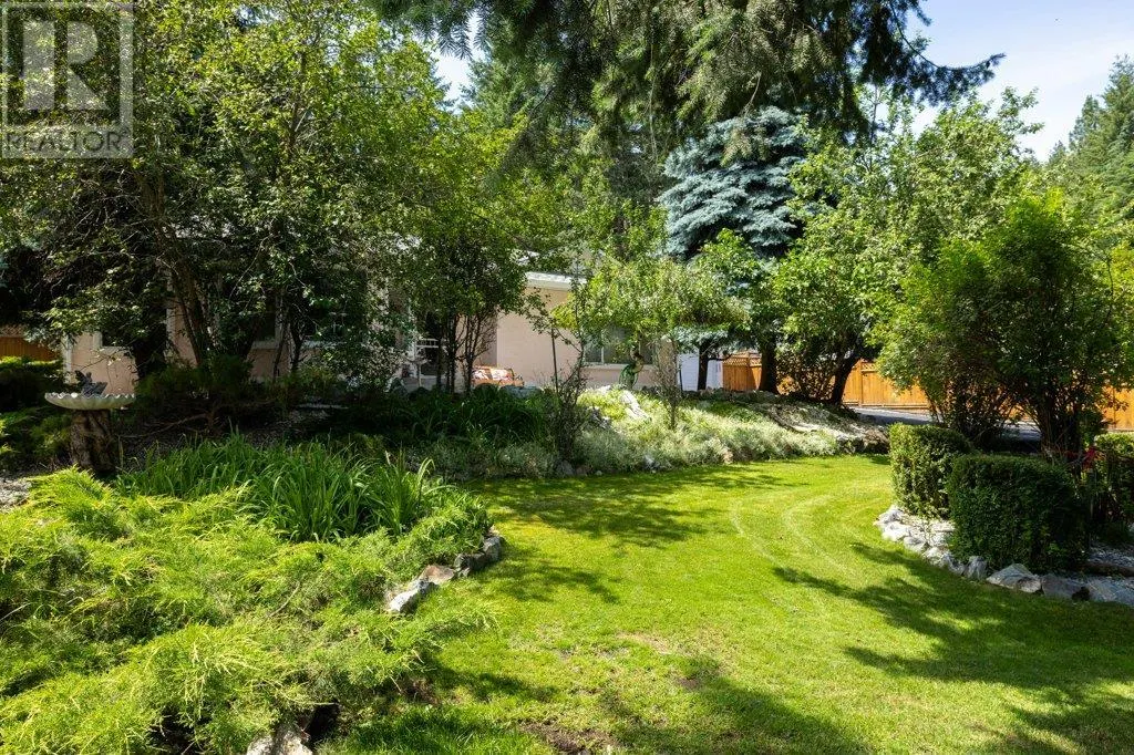 10724 Pinecrest Road