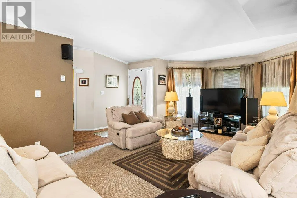 10724 Pinecrest Road