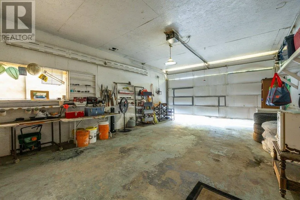 10724 Pinecrest Road