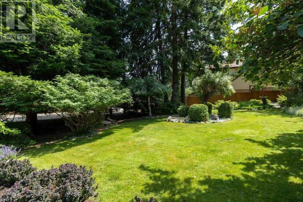 10724 Pinecrest Road