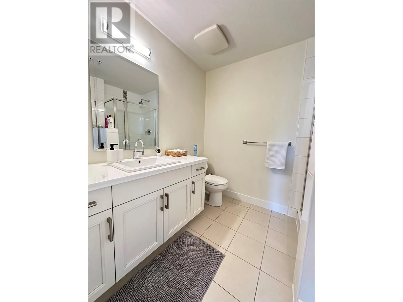 3211 Skyview Lane Unit# 307