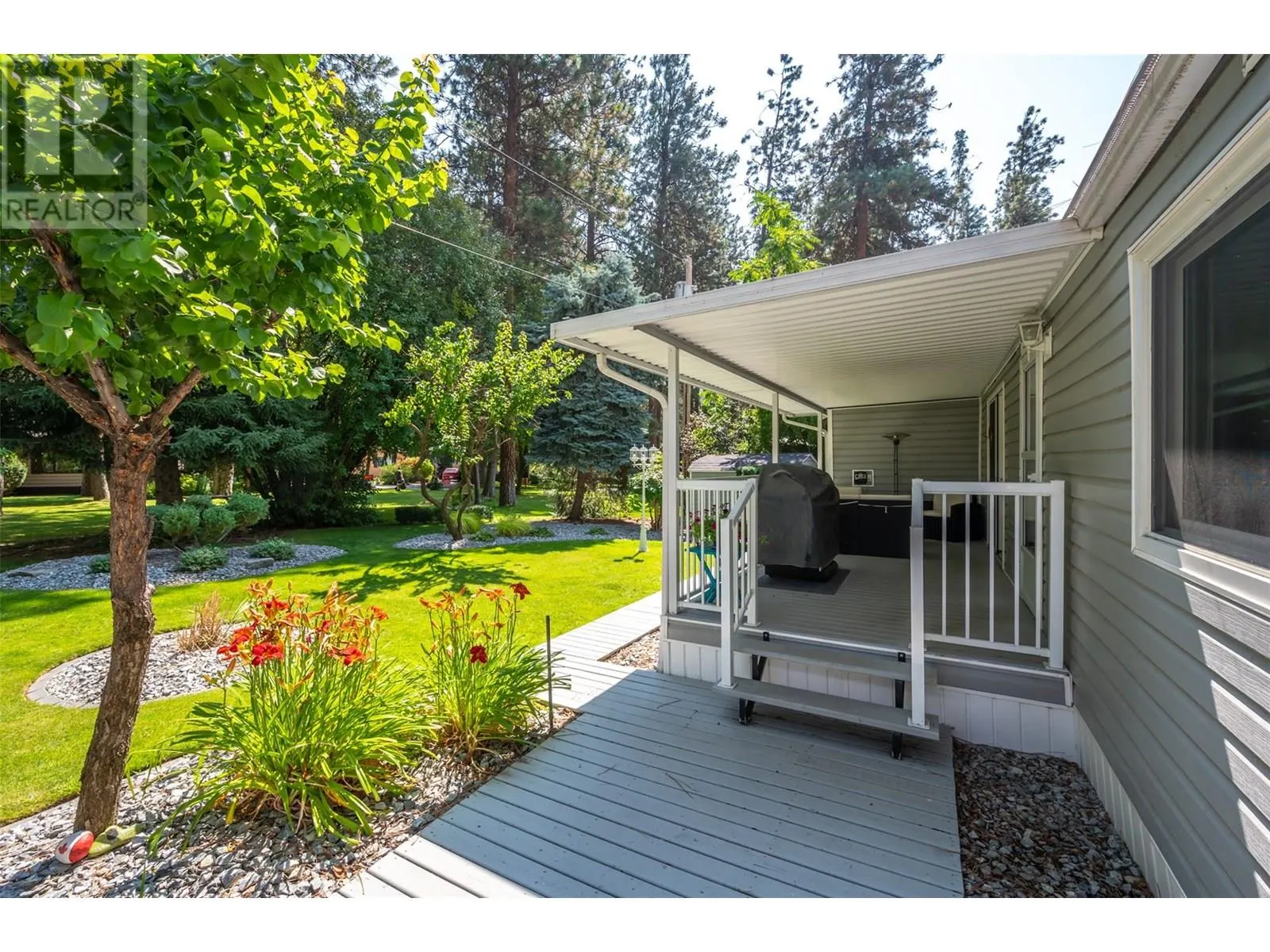 8487 97 Highway Unit# 18