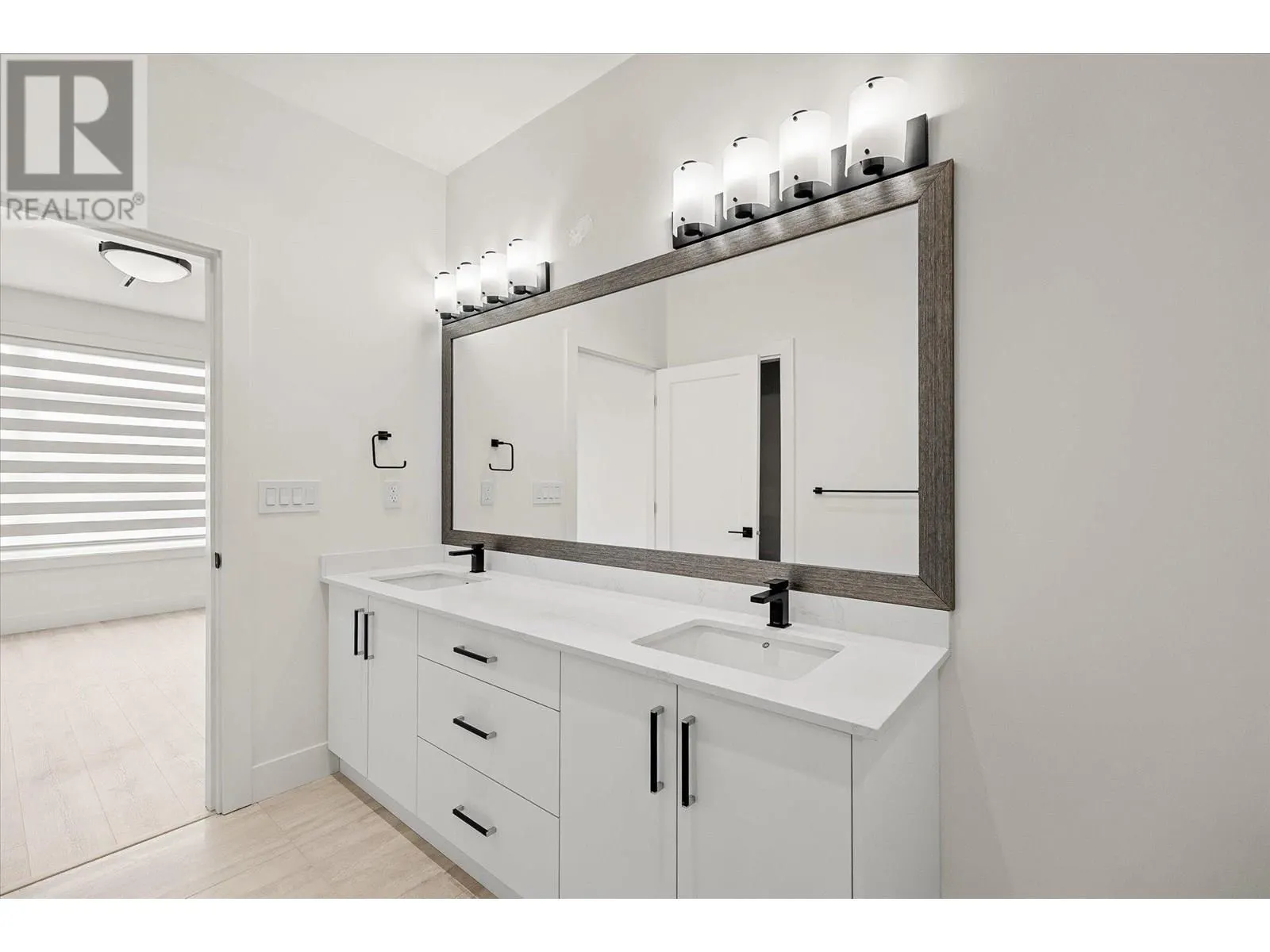 840 Grenfell Avenue Unit# 3