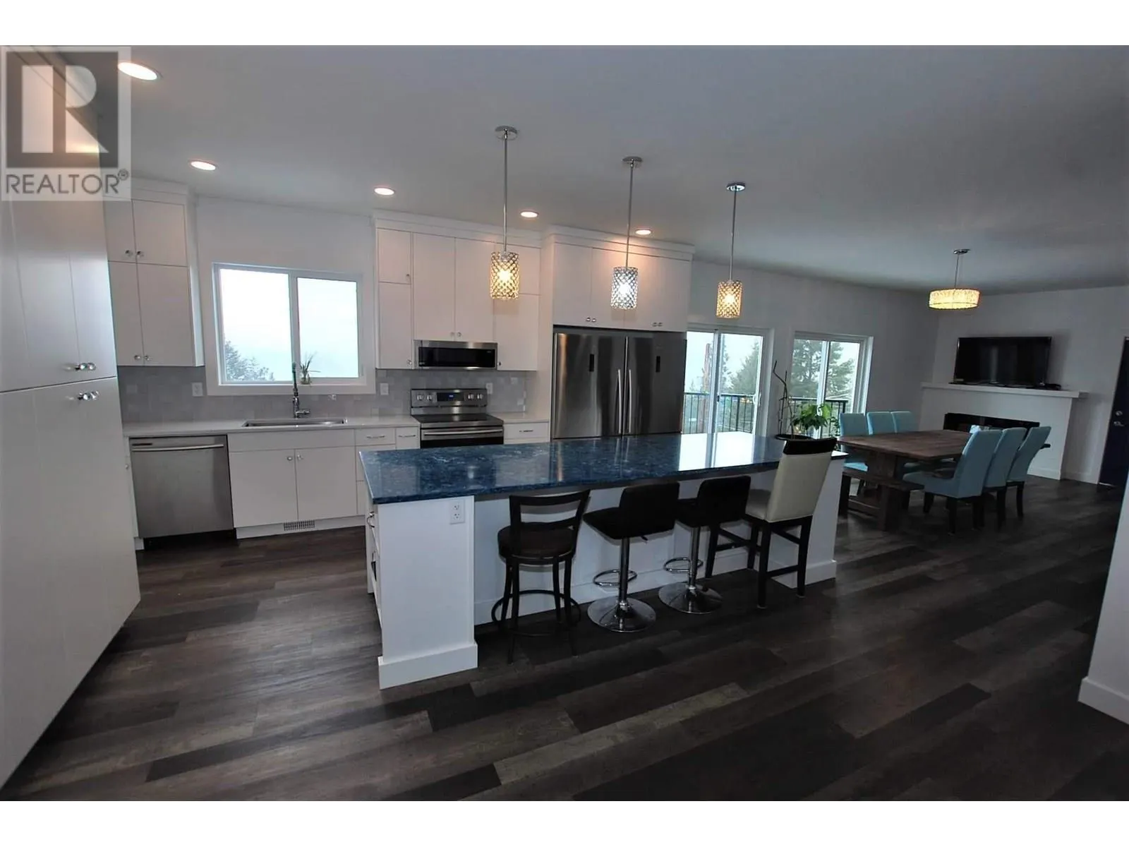 571 Mountain Drive