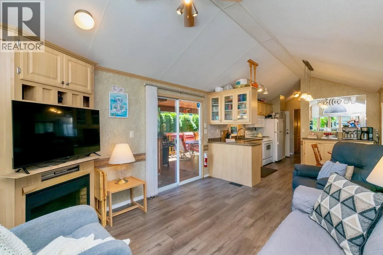 1131 Pine Grove Road Unit# 18