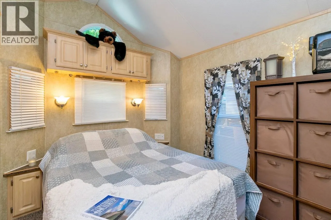 1131 Pine Grove Road Unit# 18