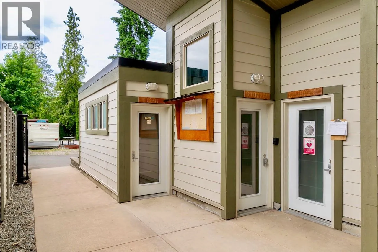 1131 Pine Grove Road Unit# 18