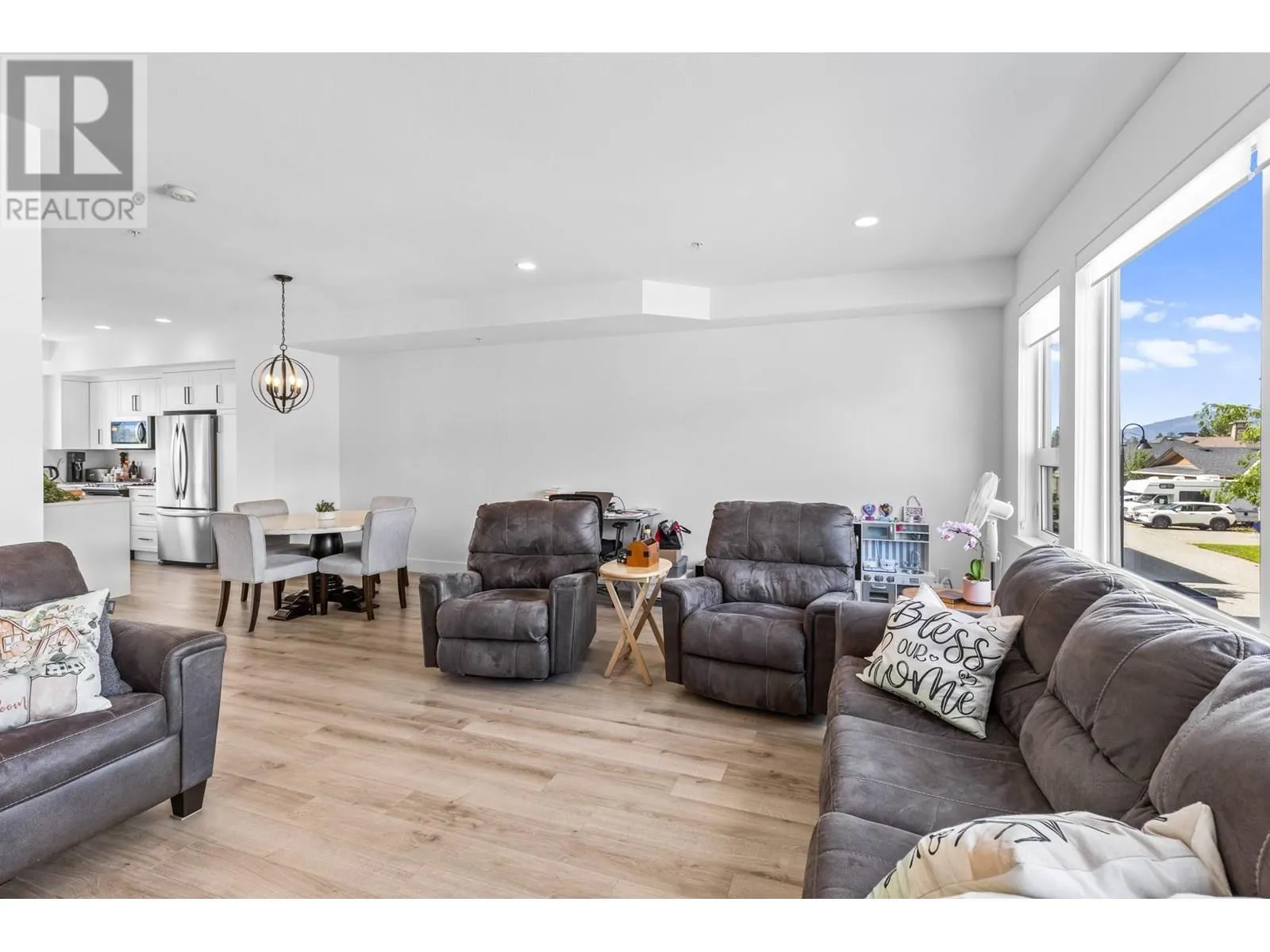 12798 Lake Hill Drive Unit# 61