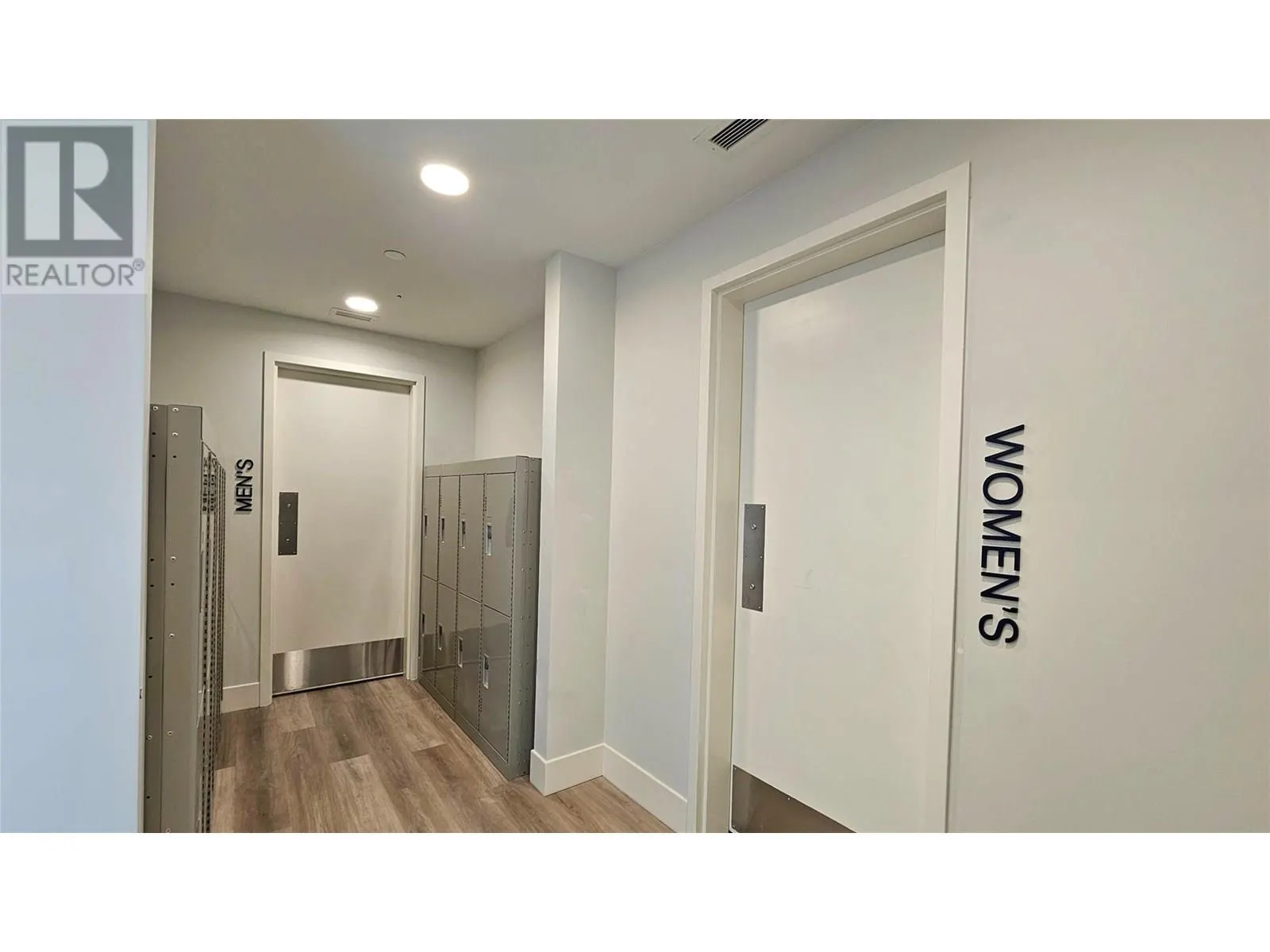 3699 Capozzi Road Unit# PH3