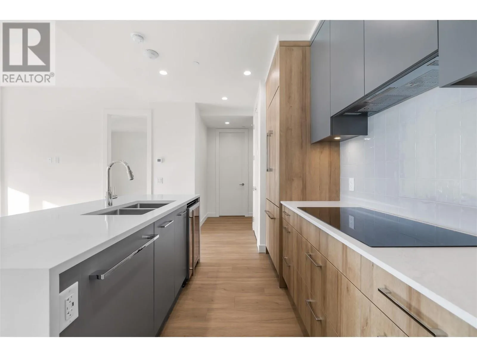 3699 Capozzi Road Unit# PH3