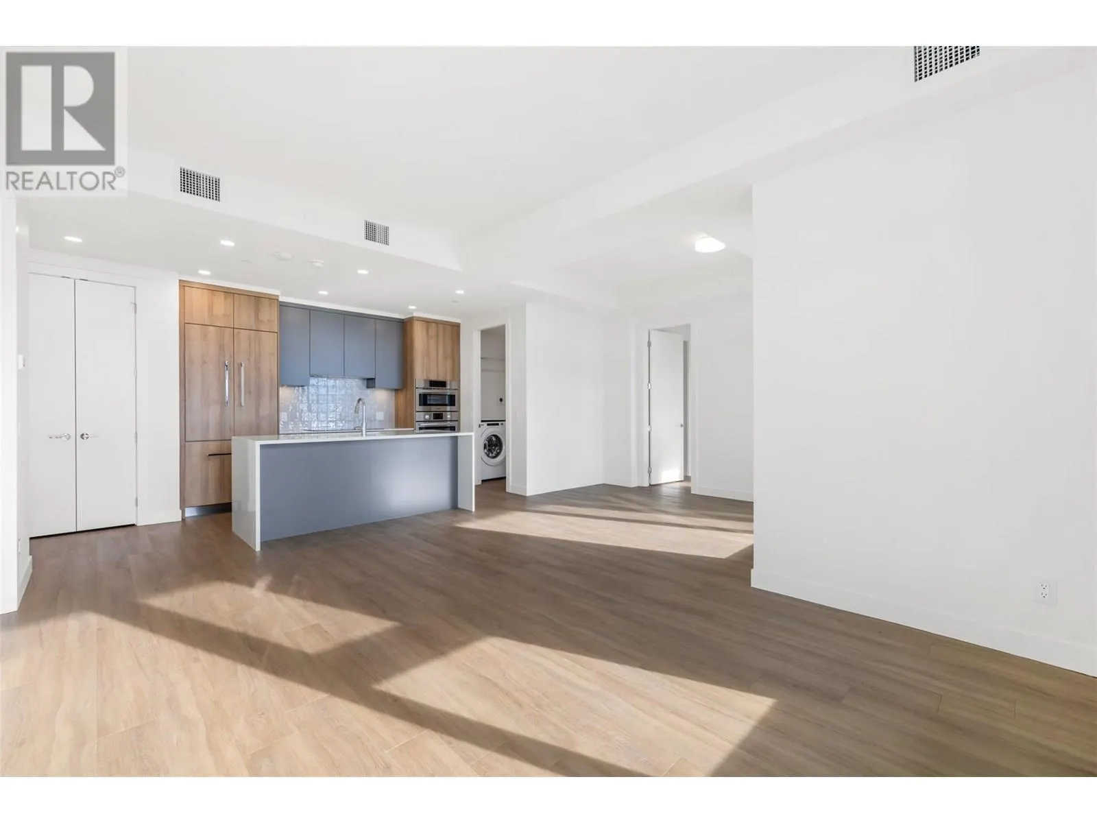 3699 Capozzi Road Unit# PH3