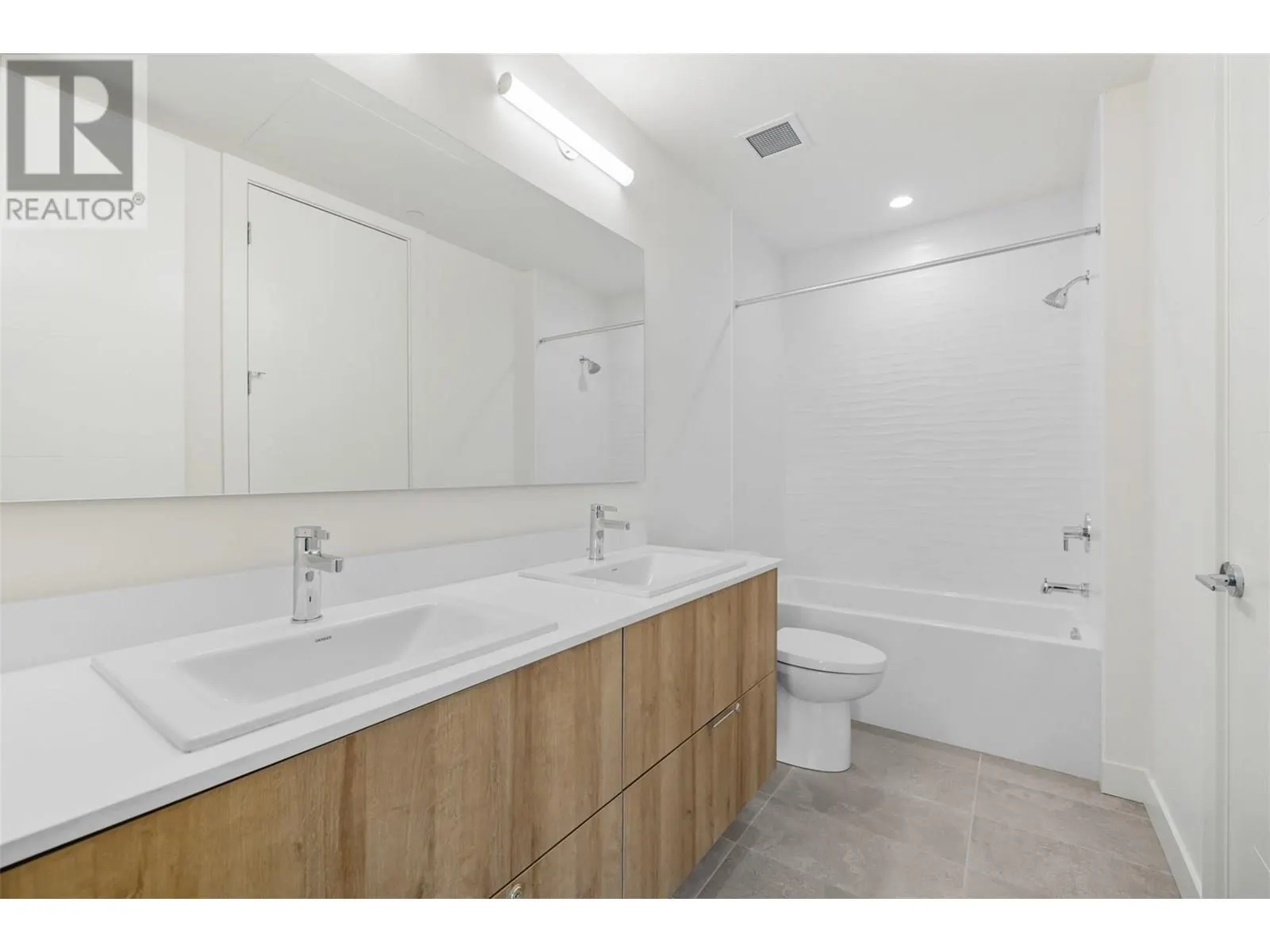 3699 Capozzi Road Unit# PH3