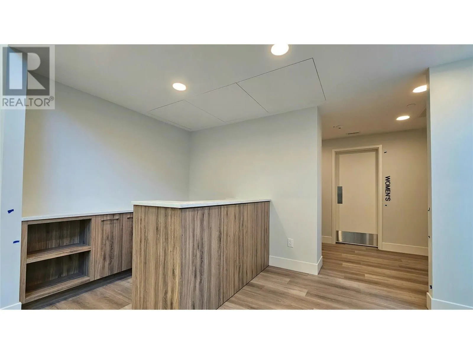 3699 Capozzi Road Unit# PH3
