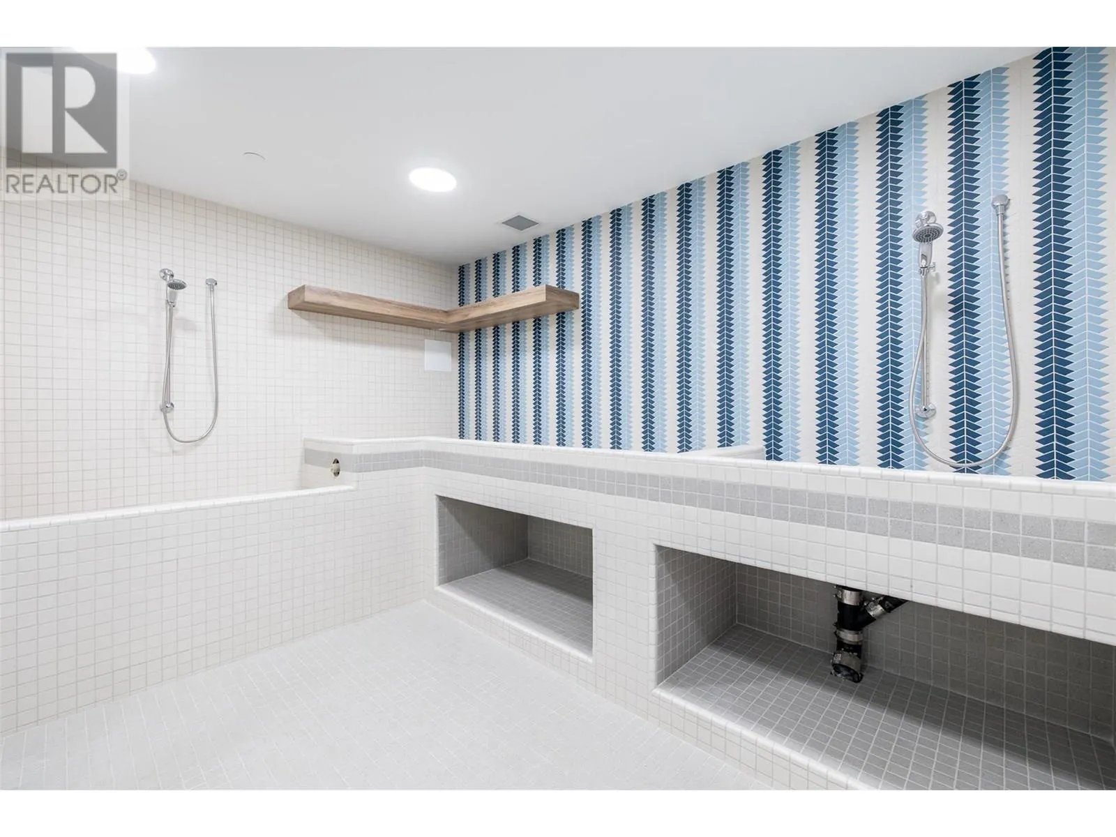 3699 Capozzi Road Unit# PH3