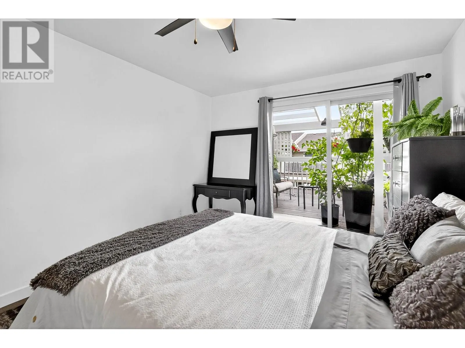 500 Lester Road Unit# 10