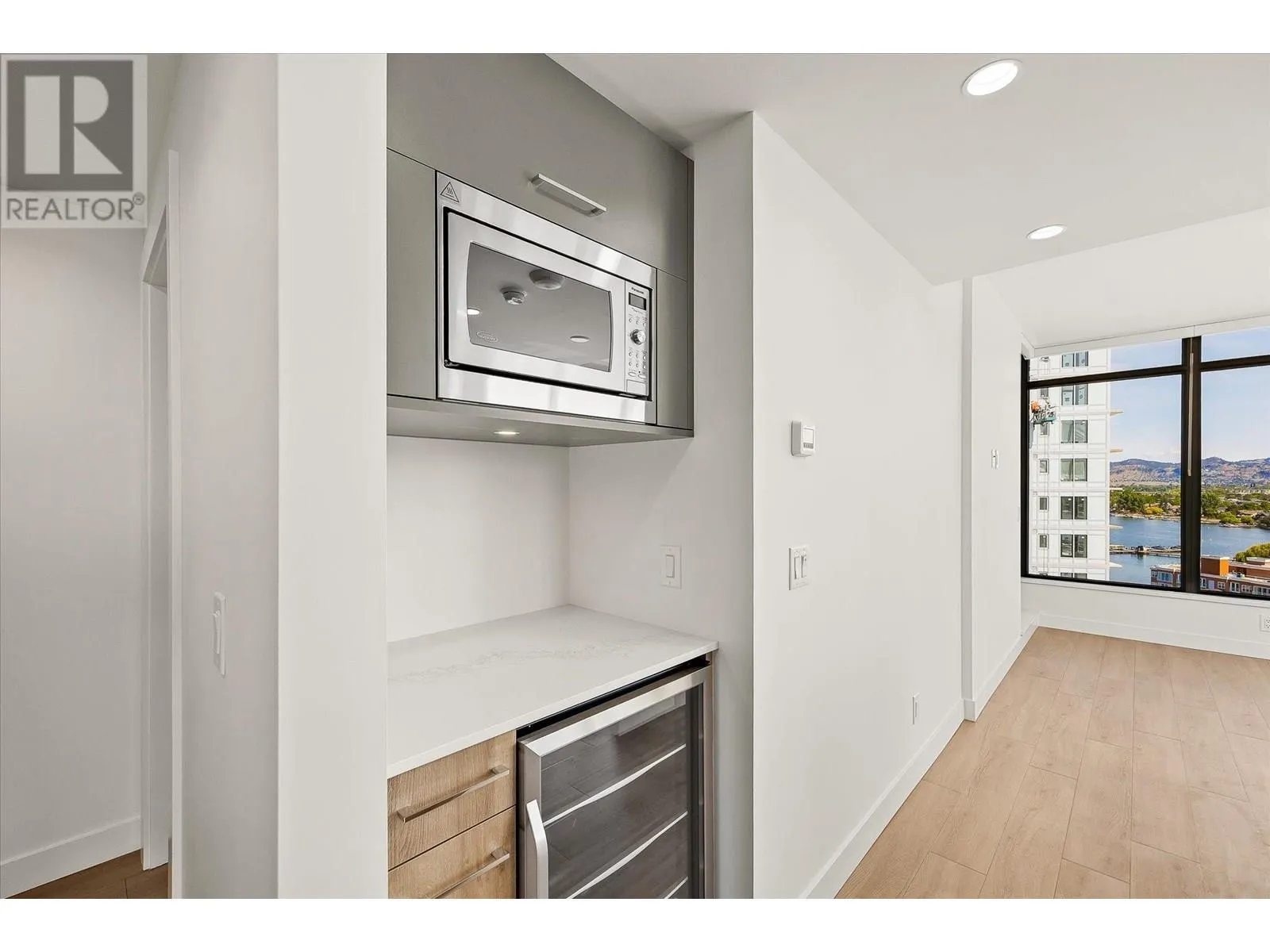 3699 Capozzi Road Unit# 1302