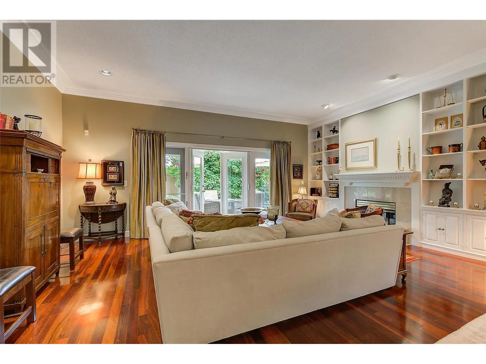 2368 Abbott Street Unit# 20