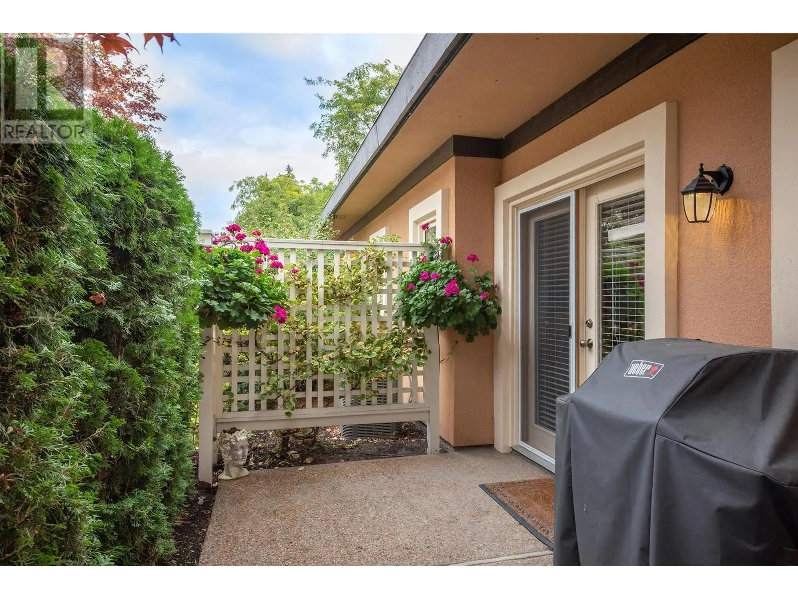 2368 Abbott Street Unit# 20
