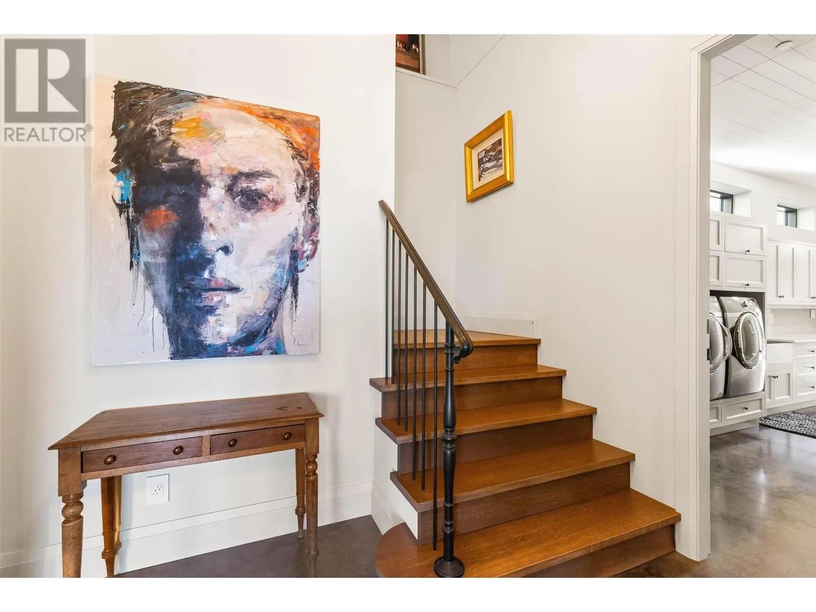26 Commonage Road