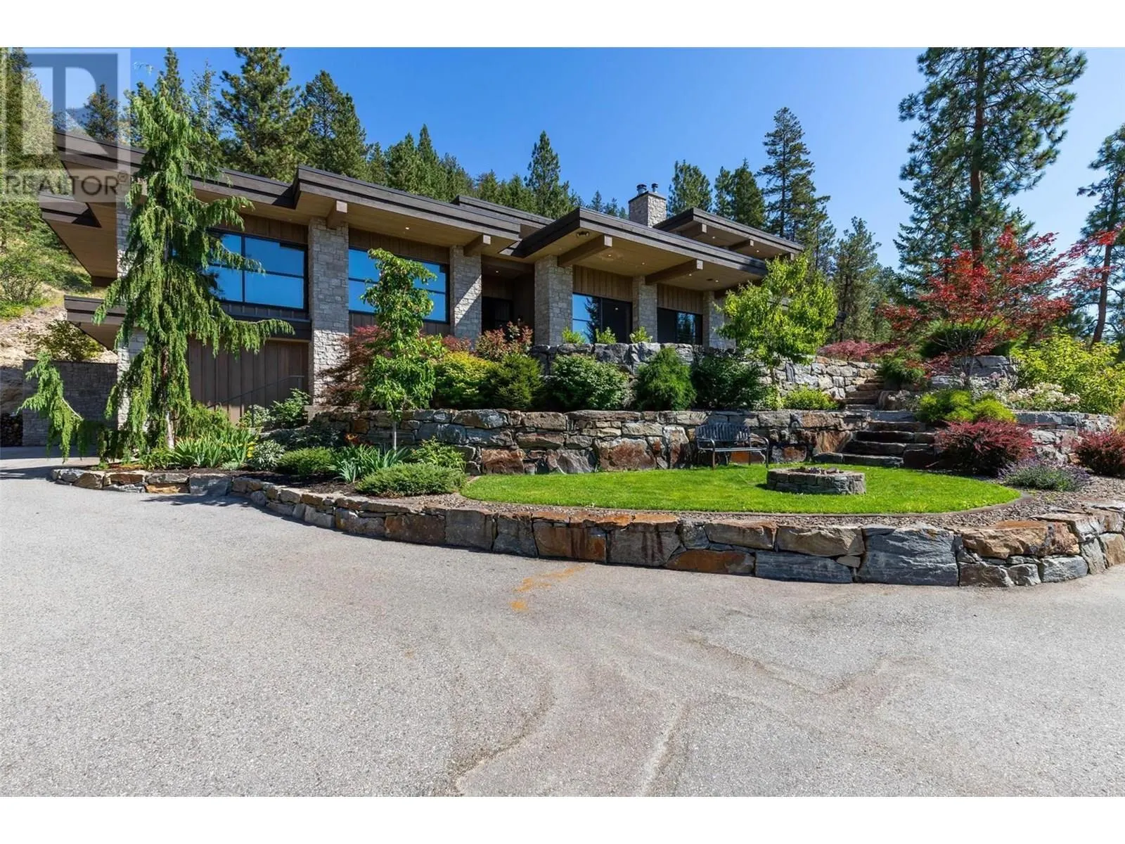 26 Commonage Road