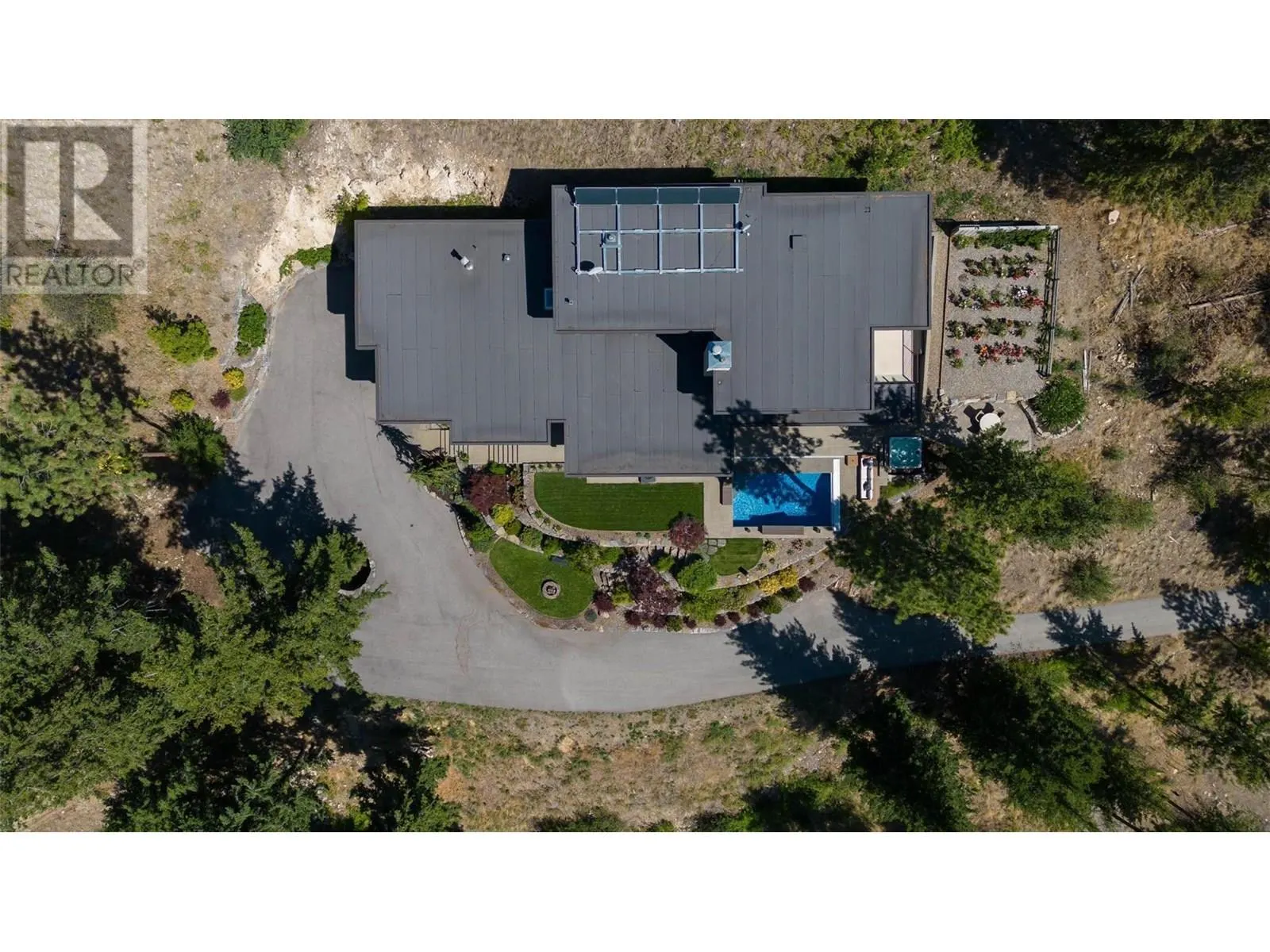 26 Commonage Road