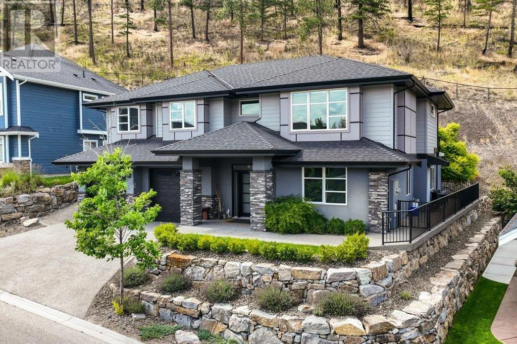 288 Upper Canyon Drive N