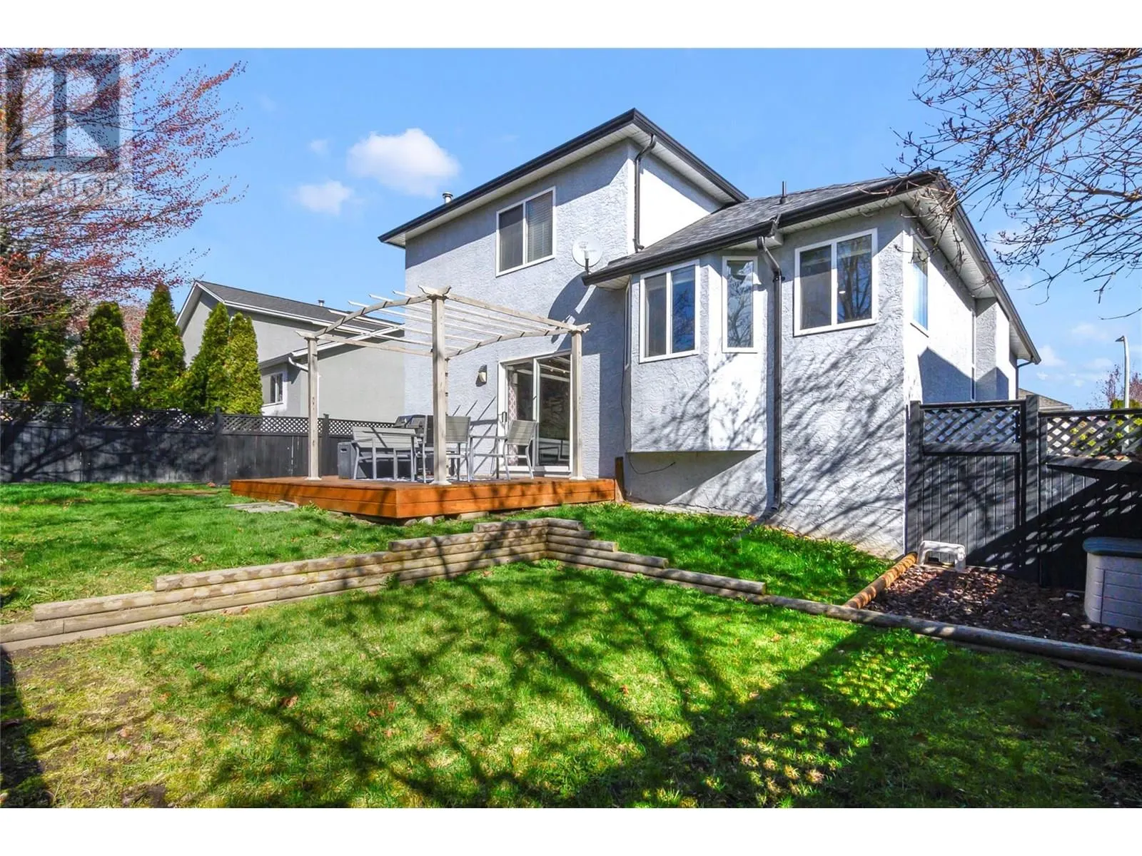 1891 Ranchmont Crescent