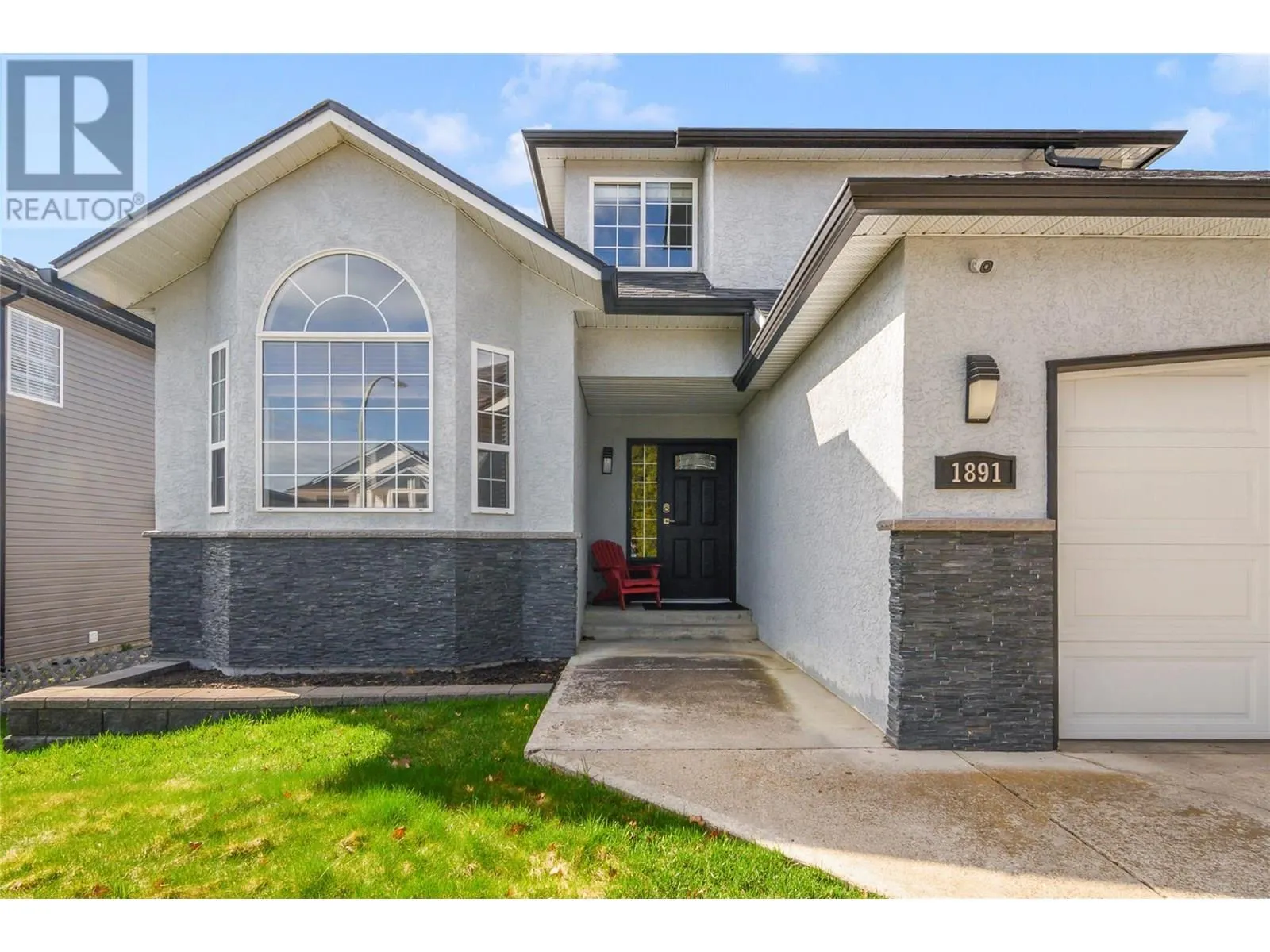 1891 Ranchmont Crescent