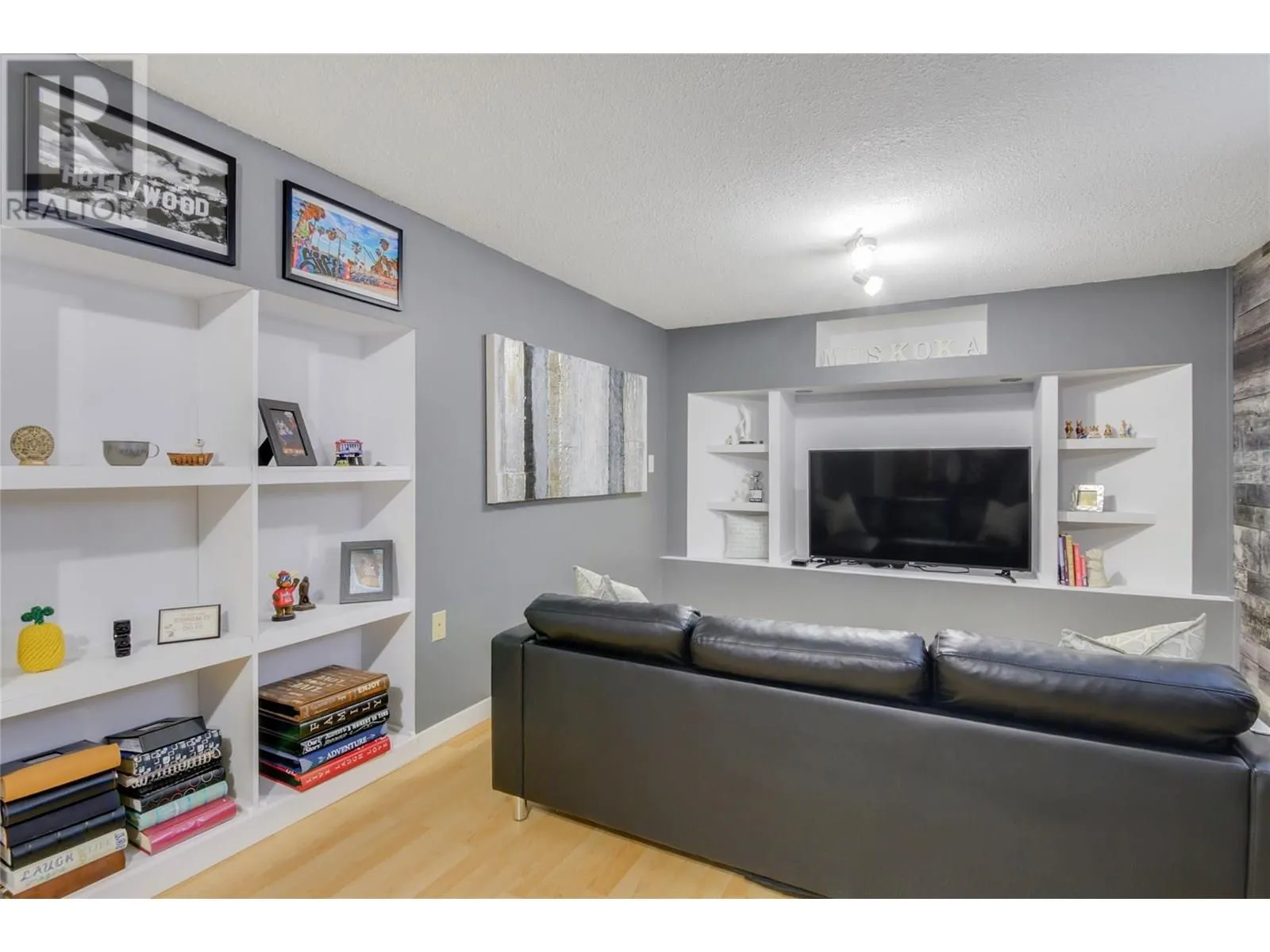1891 Ranchmont Crescent