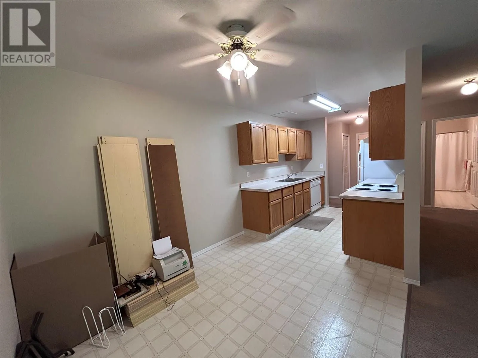 211 Kildonan Avenue Unit# 105