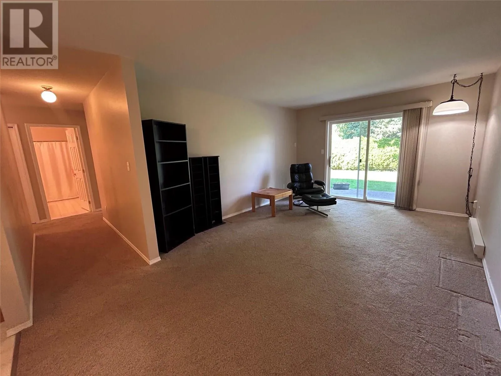 211 Kildonan Avenue Unit# 105