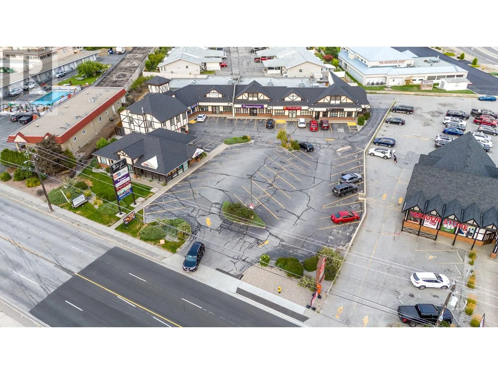 2436 Skaha Lake Road Unit# 114