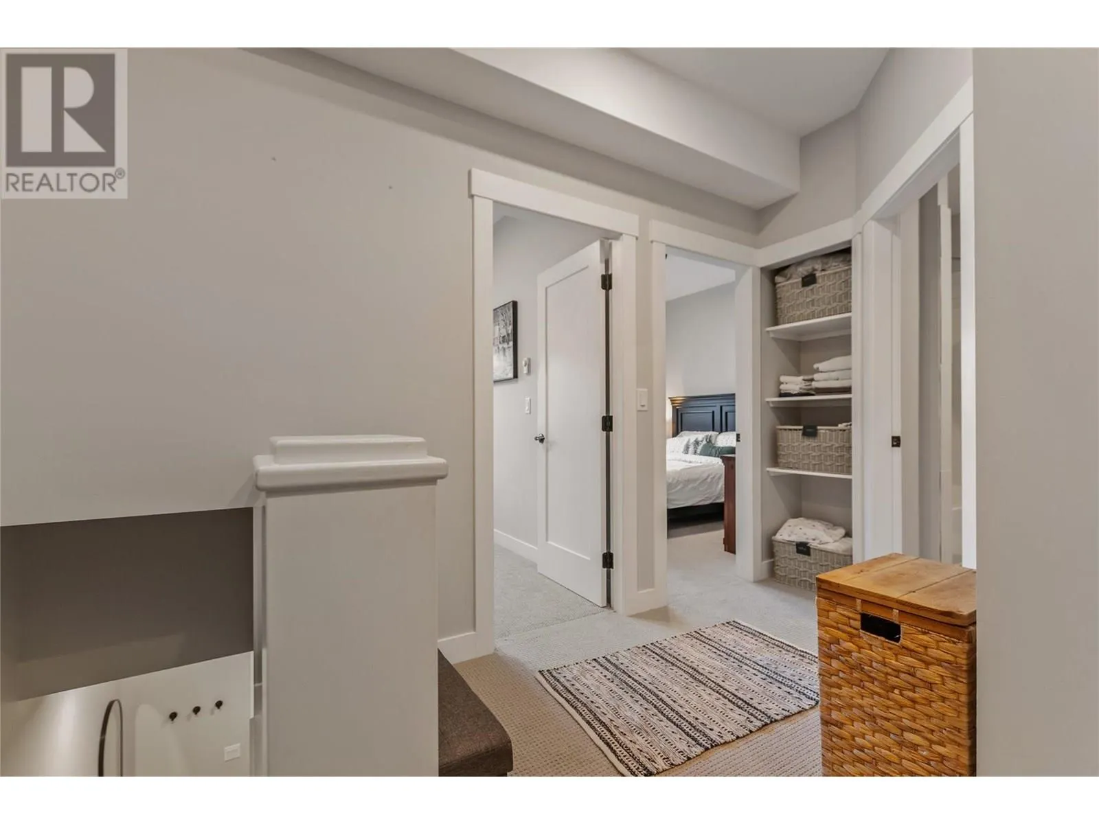 300 Creekview Road Unit# 2