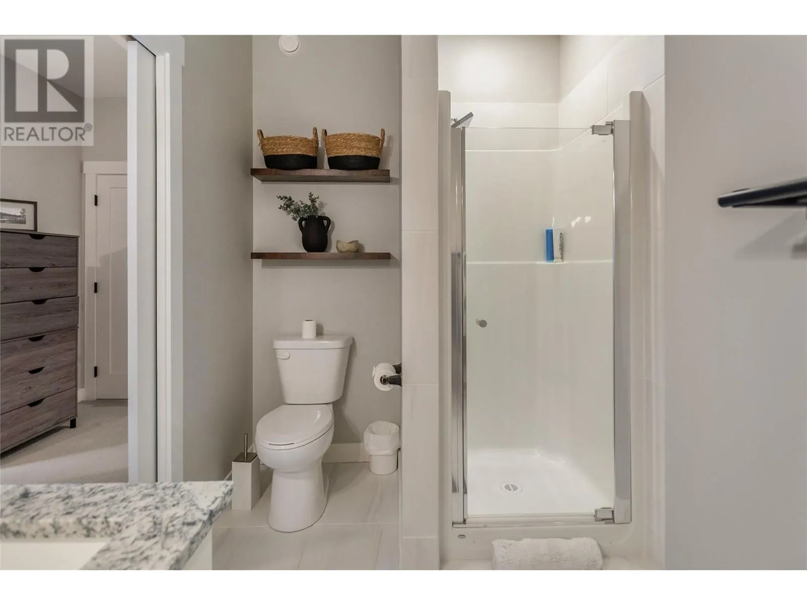 300 Creekview Road Unit# 2
