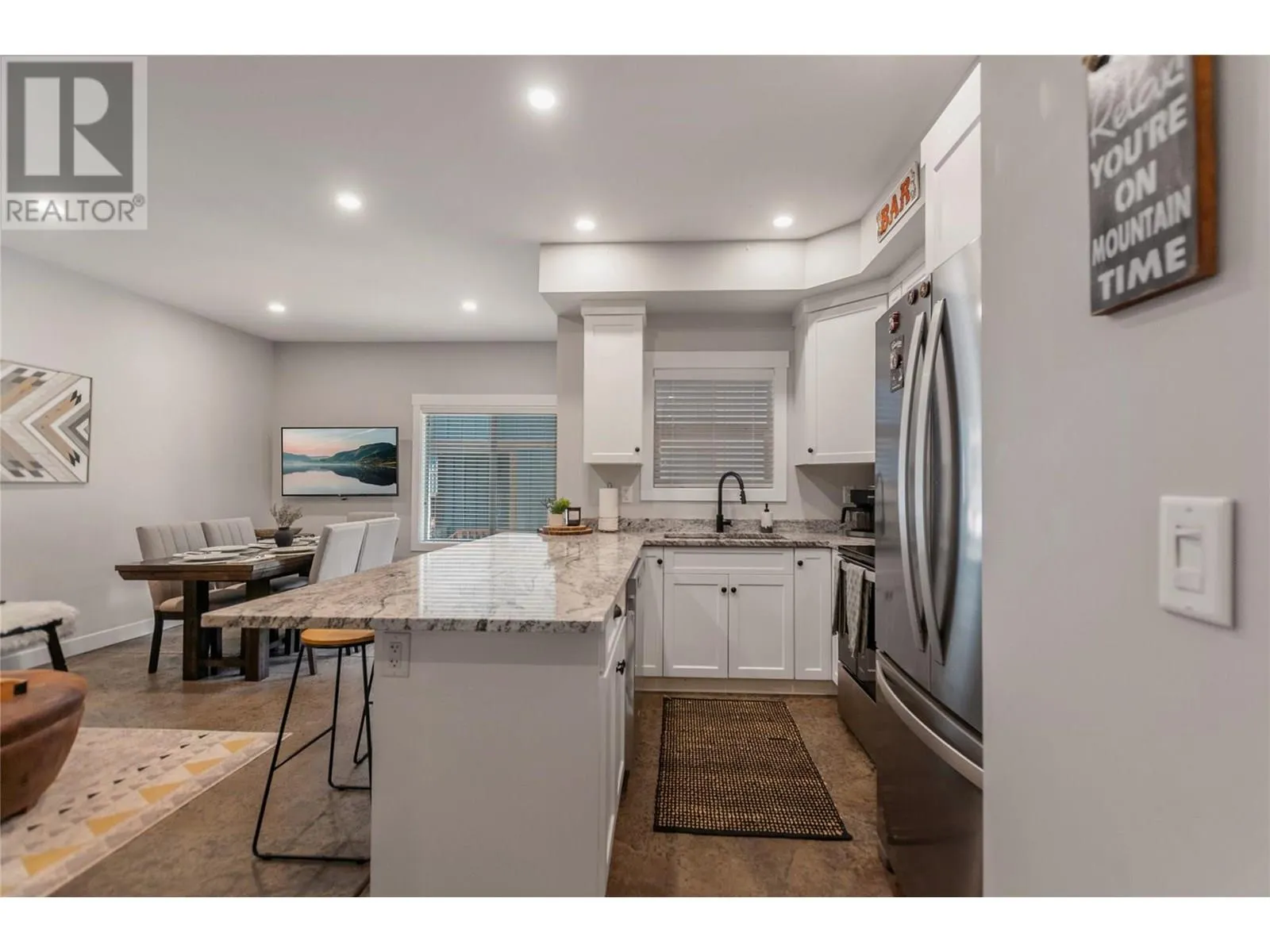300 Creekview Road Unit# 2