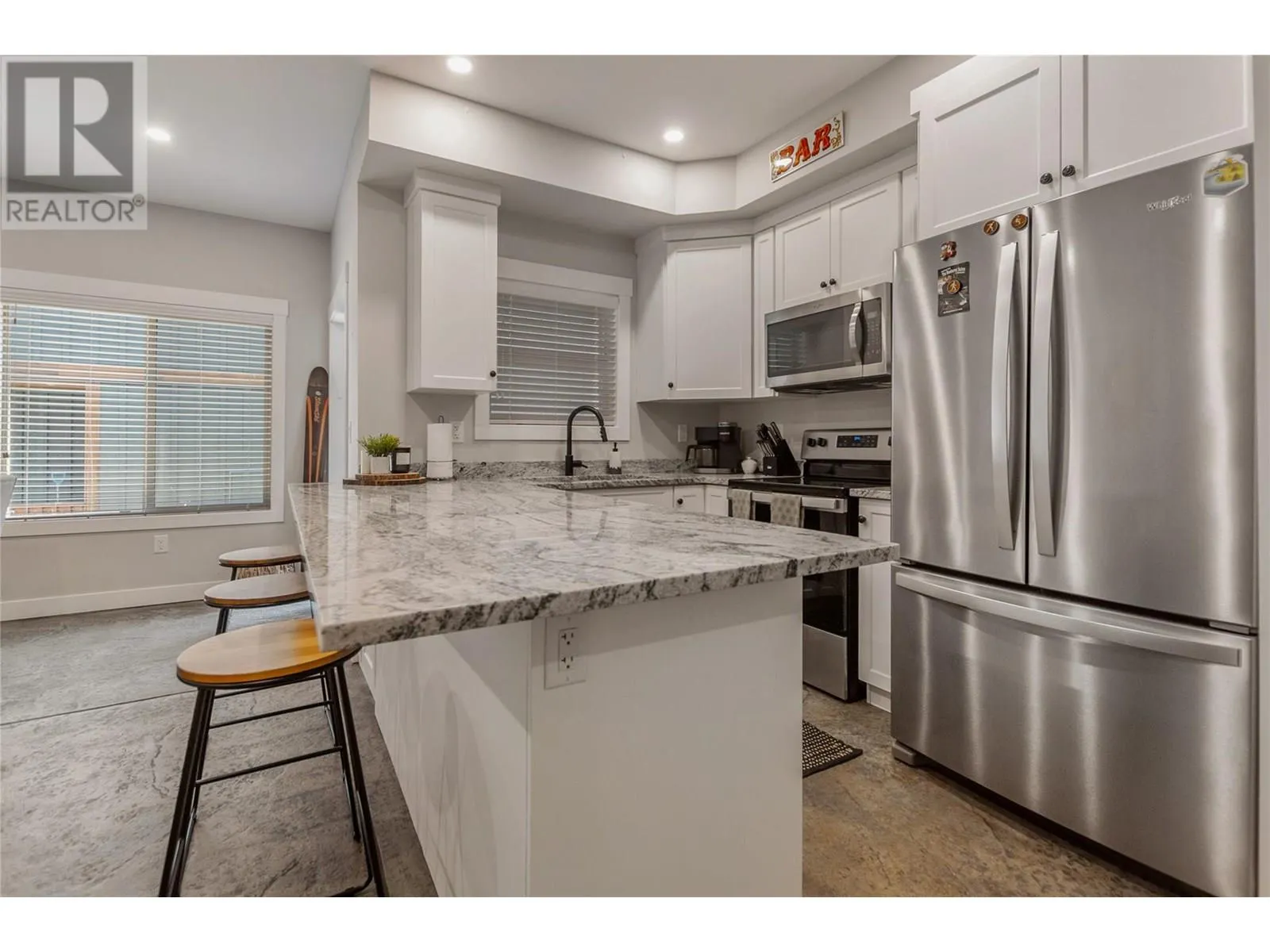 300 Creekview Road Unit# 2