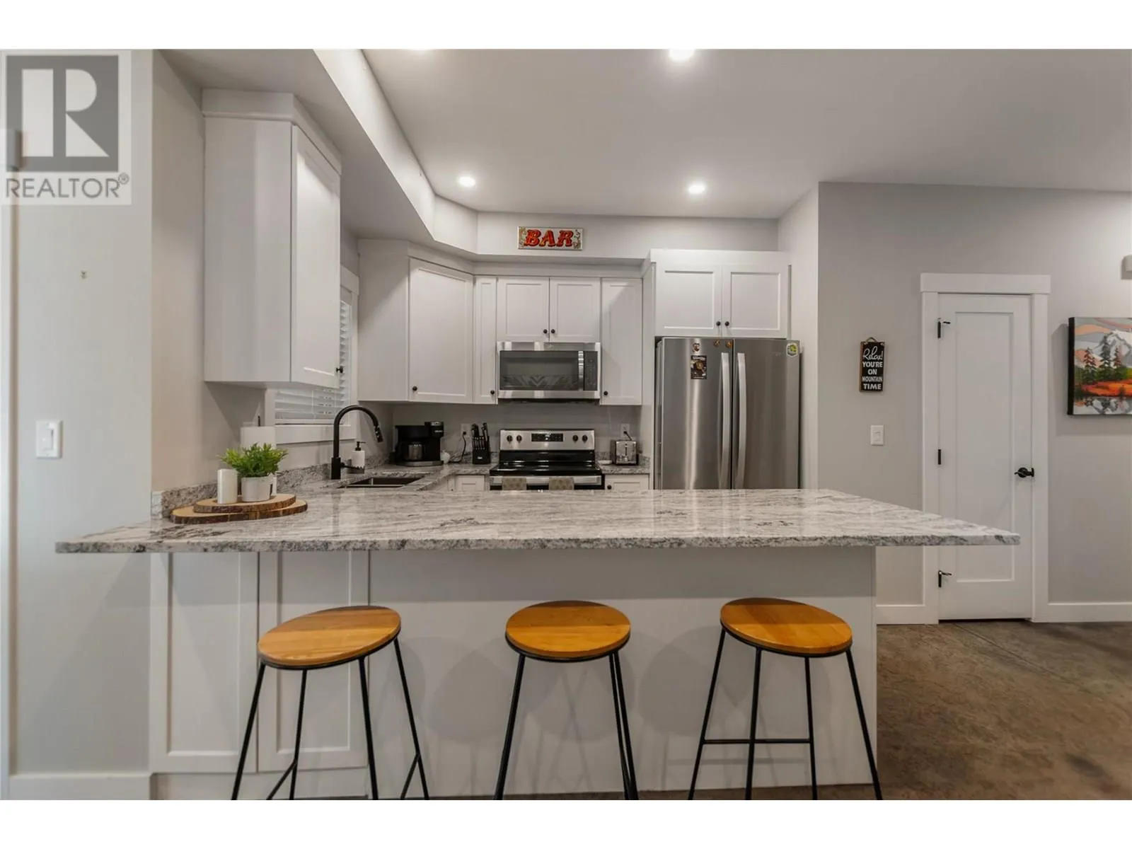 300 Creekview Road Unit# 2
