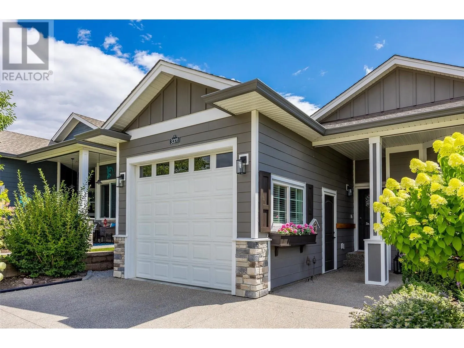 3371 Kingfisher Road