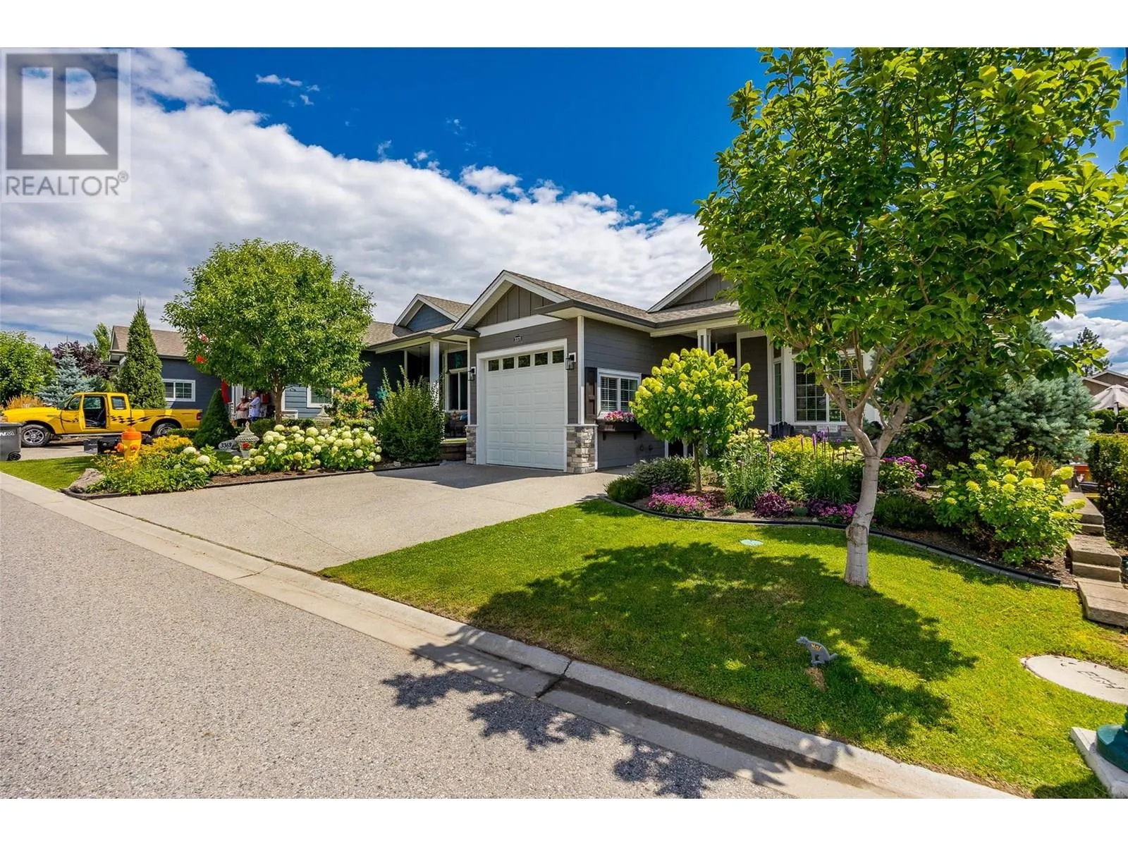 3371 Kingfisher Road