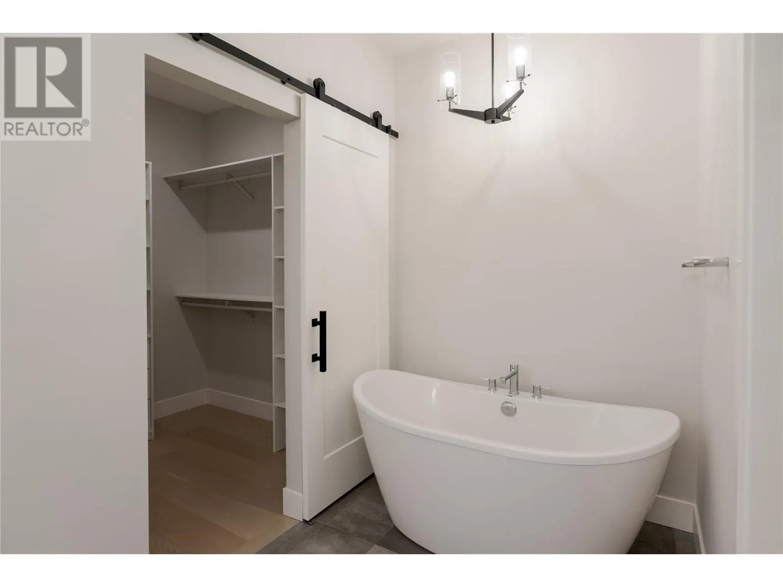 10100 Tyndall Road Unit# 3